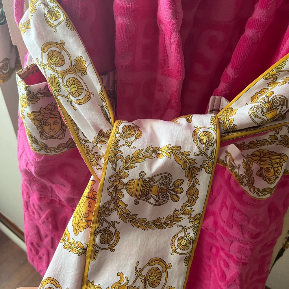 Versace Robe - Picture 4 of 12